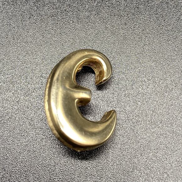 Sarah Coventry Jewelry - Vintage Sarah Coventry Pin Letter E Lowercase Monogram